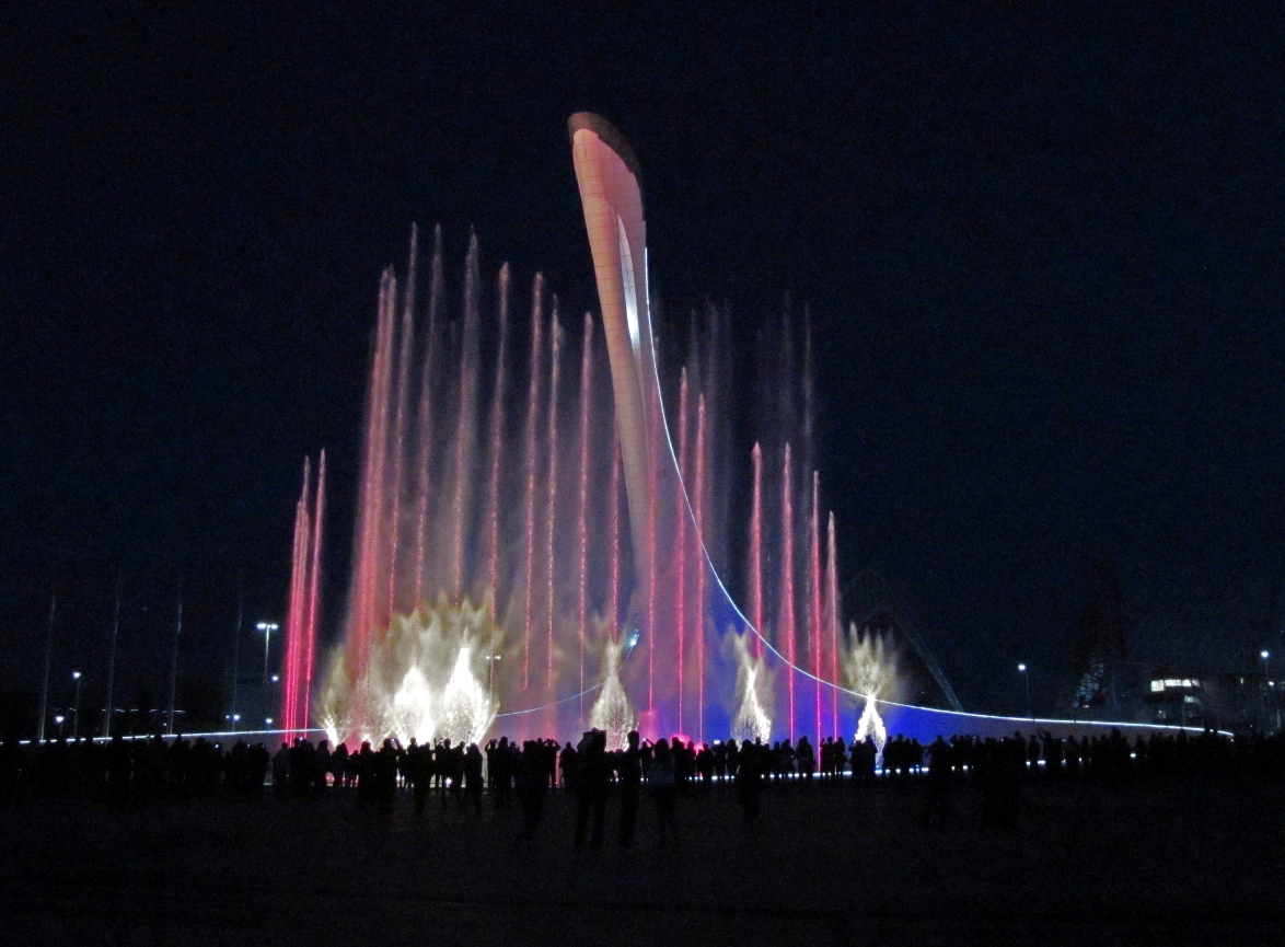 Камеры олимпийский парк. Веб камера Олимпийский парк Сочи. Поющие фонтаны в Адлере. Веб камеры в Олимпийском парке Сочи. Олимпийский парк в 2012 году.